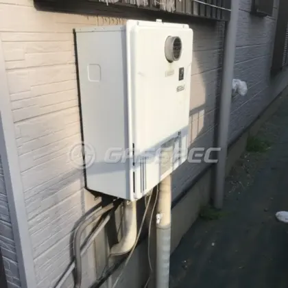 施工前の給湯器（GX-SE2400AW）