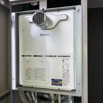施工後の暖房熱源機（リンナイ RVD-A2400AT2-3(B)）