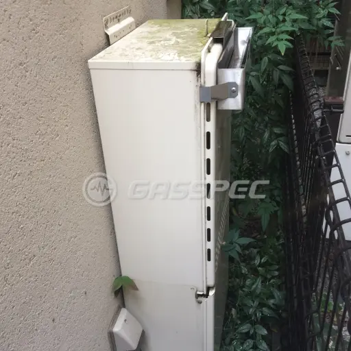 交換前の給湯器（ノーリツ GT-2428SAWX）