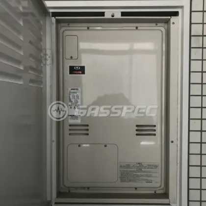 施工前の暖房熱源機（RUFH-V2403AB2-6）