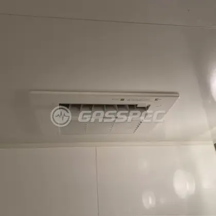 施工後の浴室乾燥機（リンナイ RBH-C4102K3P）