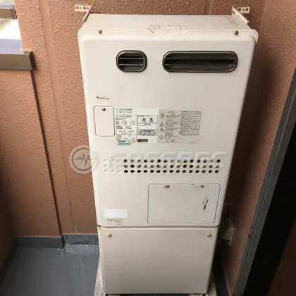 施工前の暖房熱源機（GTH-2417AWX6H）