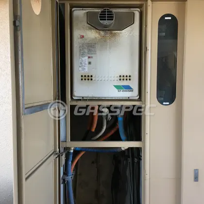 施工前の給湯器（GT-2000SAW-T）