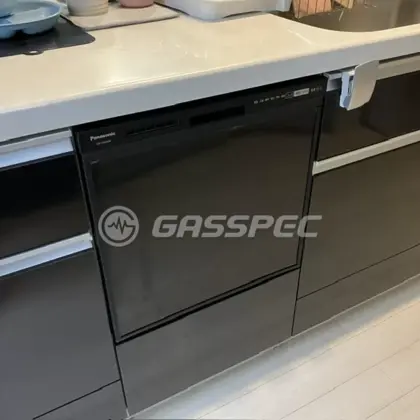 施工後のビルトイン食洗機（パナソニック NP-45RS9K）
