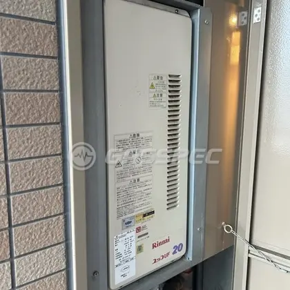 施工前の給湯器（RUF-S2003SAU）
