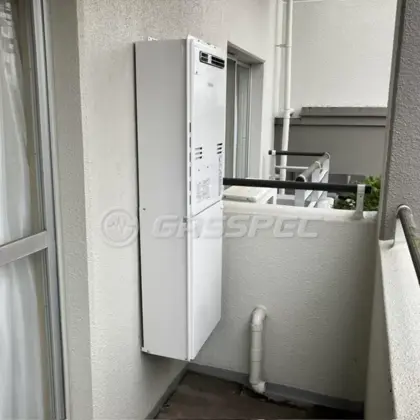 施工後の暖房熱源機（リンナイ RUFH-A1610AW(A)）