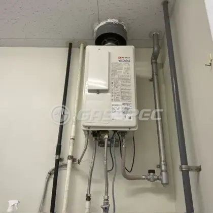 施工後の給湯器（ノーリツ GQ-C2422WZD-FH-1）