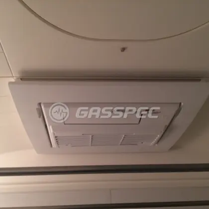 施工後の浴室乾燥機（リンナイ RBH-C336K1P）