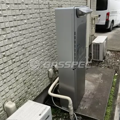 施工後の暖房熱源機（リンナイ RUFH-UE2408AW2-6(A)）
