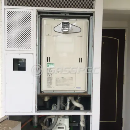 施工後の暖房熱源機（リンナイ RUFH-TE2403SAT(A)）