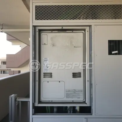 施工前の暖房熱源機（IT4203ARS9SW3QU）