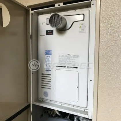 施工前の暖房熱源機（RUFH-V2400AT2-1）