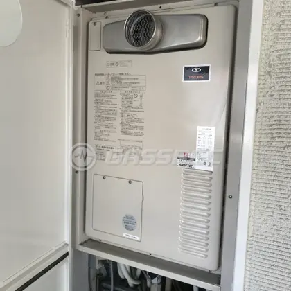 施工前の暖房熱源機（AT-4200ARSAW6Q-C）