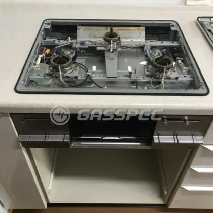 施工前のビルトインガスコンロ（JT-611WV-60CK）