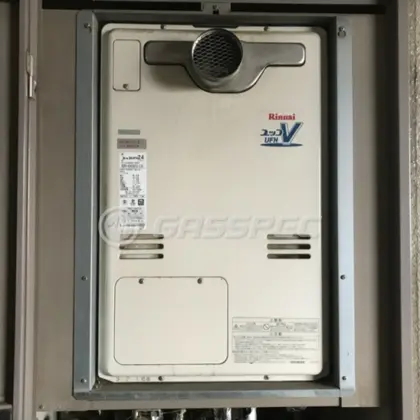 施工前の暖房熱源機（RUFH-V2403AT2-3(A)）