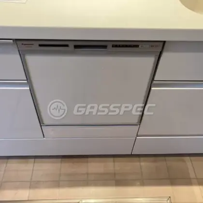 施工後のビルトイン食洗機（パナソニック NP-45RS9S）