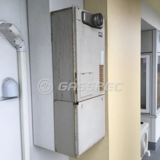 交換前の暖房熱源機（ナショナル（松下） AT-4200ARSAW6Q-C）