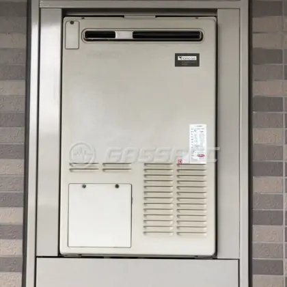 施工前の暖房熱源機（AT-366RSA-AW2Q）