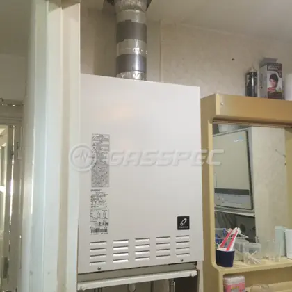 施工後の給湯器（パーパス GX-A2000AF-1）