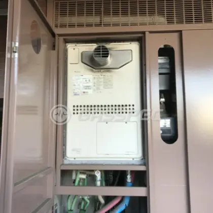 施工前の暖房熱源機（GTH-2413AWXH-T）