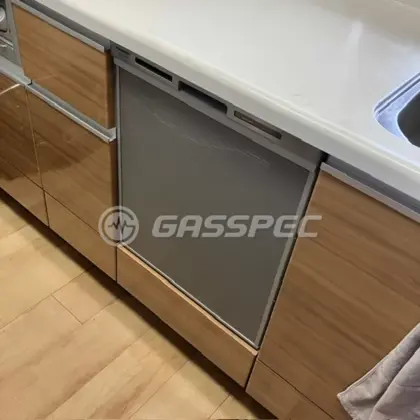 施工後のビルトイン食洗機（パナソニック NP-45MD9S）