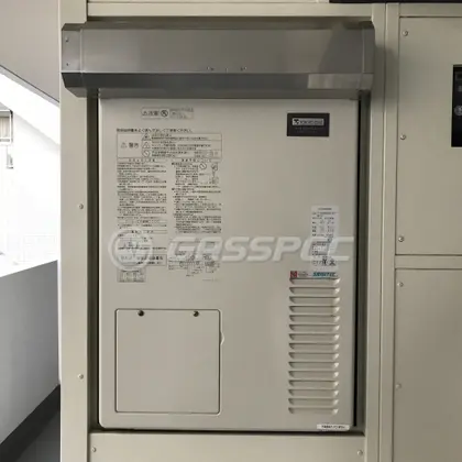 施工前の暖房熱源機（AT-4200ARSAW3Q-56-F）