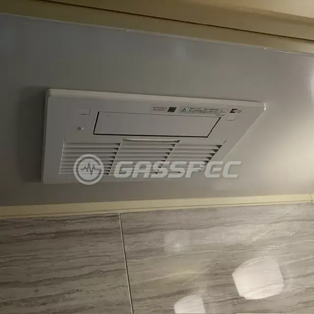 交換後の浴室乾燥機（リンナイ RBH-C3302K1P）
