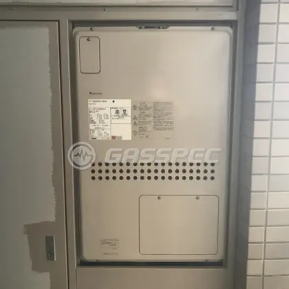 施工前の暖房熱源機（GTH-2413AWXH-H）