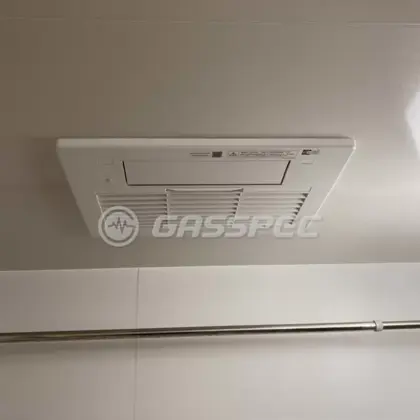 施工後の浴室乾燥機（リンナイ RBH-C3302K3P）