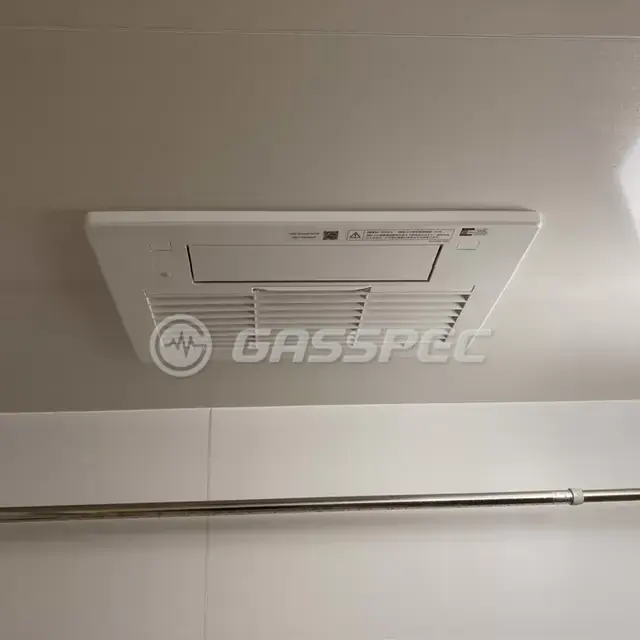 交換後の浴室乾燥機（リンナイ RBH-C3302K3P）