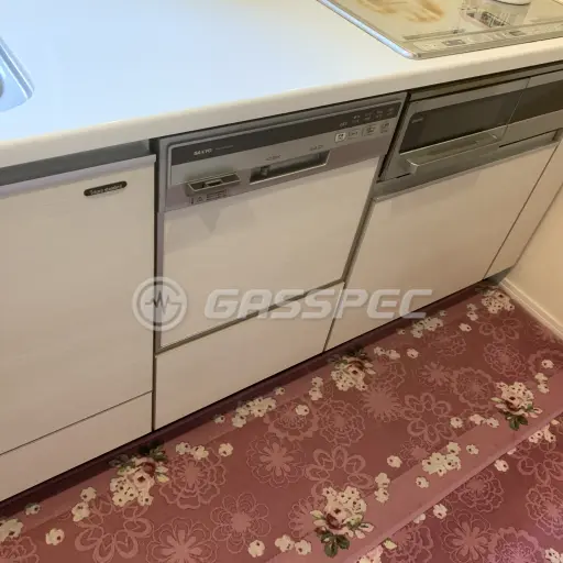 交換前のビルトイン食洗機（三洋電機 DW-SF451B）