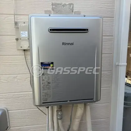 施工後の給湯器（リンナイ RUF-E240ESAW）