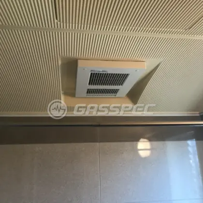 施工前の浴室乾燥機（BS-151H）