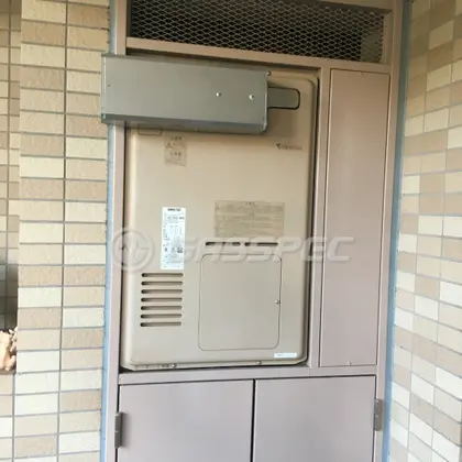 施工前の暖房熱源機（RUFH-V2400AA2-3）