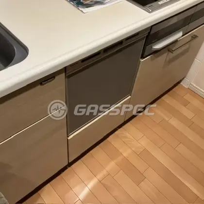 施工後のビルトイン食洗機（パナソニック NP-45RS9S）