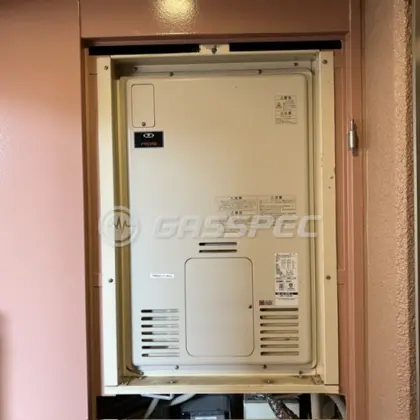 施工前の給湯器（RUFH-2405SAU2-3）