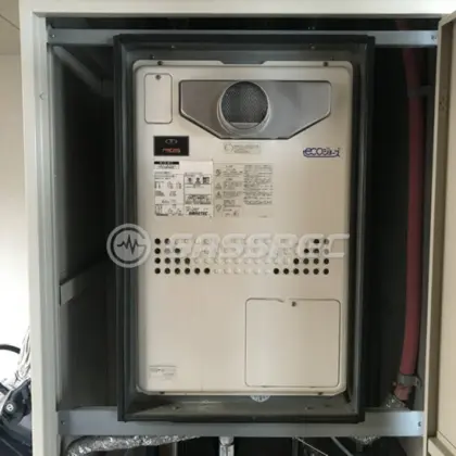 施工前の暖房熱源機（GTH-C2437AWX6H-T）
