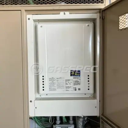 施工後の給湯器（ノーリツ GT-2470SAW-H-1 BL）