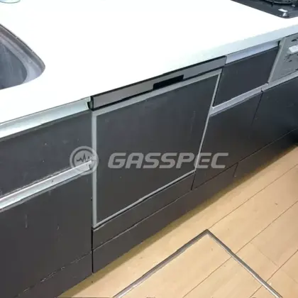 施工後のビルトイン食洗機（パナソニック NP-45BS1S）