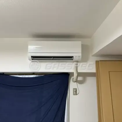 施工後のエアコン（三菱 MSZ-GV2226-W）