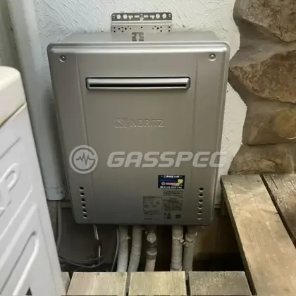 施工後の給湯器（ノーリツ GT-C2072SAW-1 BL）