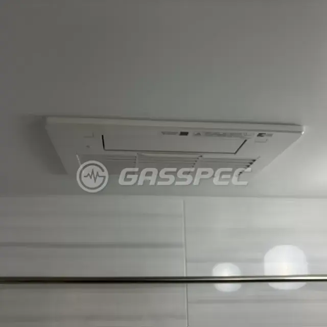 交換後の浴室乾燥機（リンナイ RBH-C3302K3P）