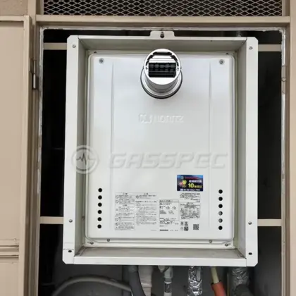 施工後の給湯器（ノーリツ GT-2470SAW-T-1 BL）