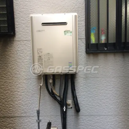 施工後の給湯器（リンナイ RUF-E2405AW(A)）