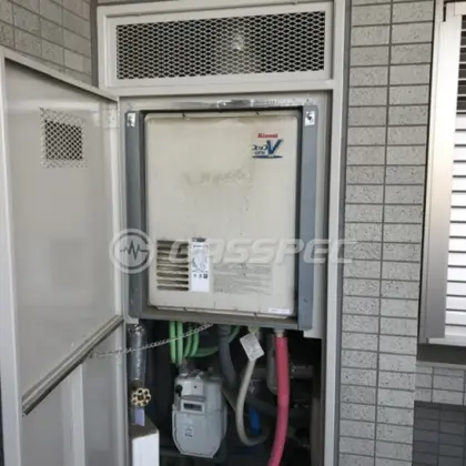 施工前の暖房熱源機（RUFH-VD2400AU2-3）