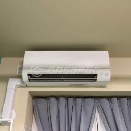 施工後のエアコン（三菱 MSZ-GV2226-W）