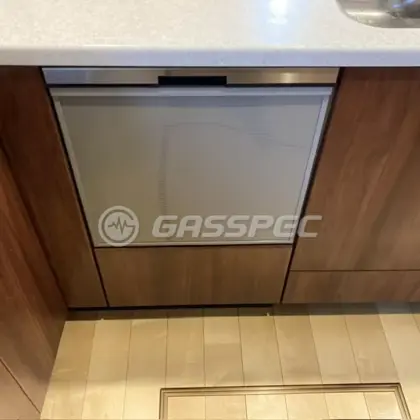 施工後のビルトイン食洗機（パナソニック NP-45BS1S）