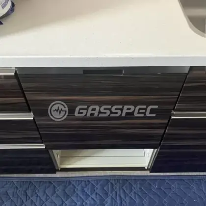 施工後のビルトイン食洗機（パナソニック NP-45BS1W）