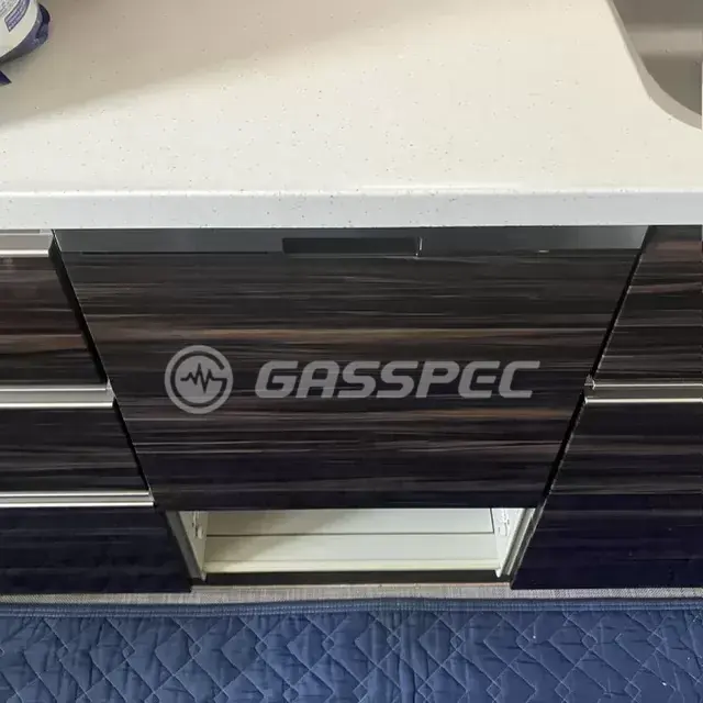 交換後のビルトイン食洗機（パナソニック NP-45BS1W）