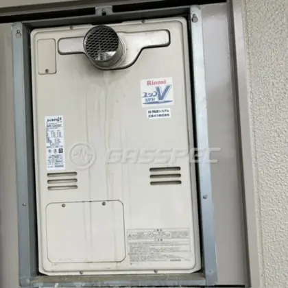 施工前の暖房熱源機（RUFH-V2403SAT）